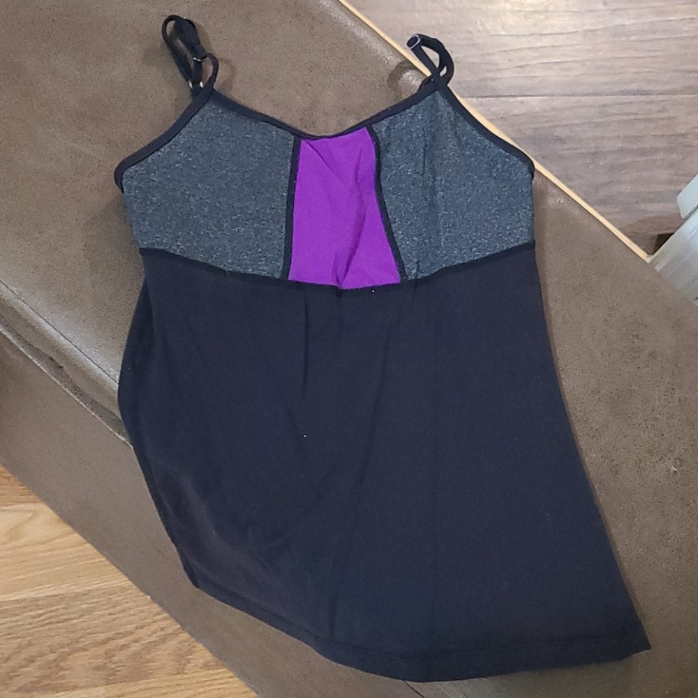 Rese workout top size small